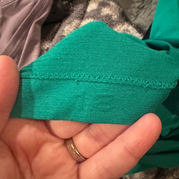 lululemon swiftly tech tank race length - 18 emerald ice - Picture 4 of 4